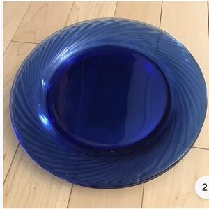 Pyrex Festiva Swirl Cobalt Plates Set of 4 dinner plates